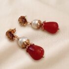 Orecchini con rosellina e Perla e Corniola pendente
