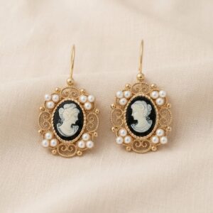 Orecchini in stile Liberty con Cammeo Nero e Perle