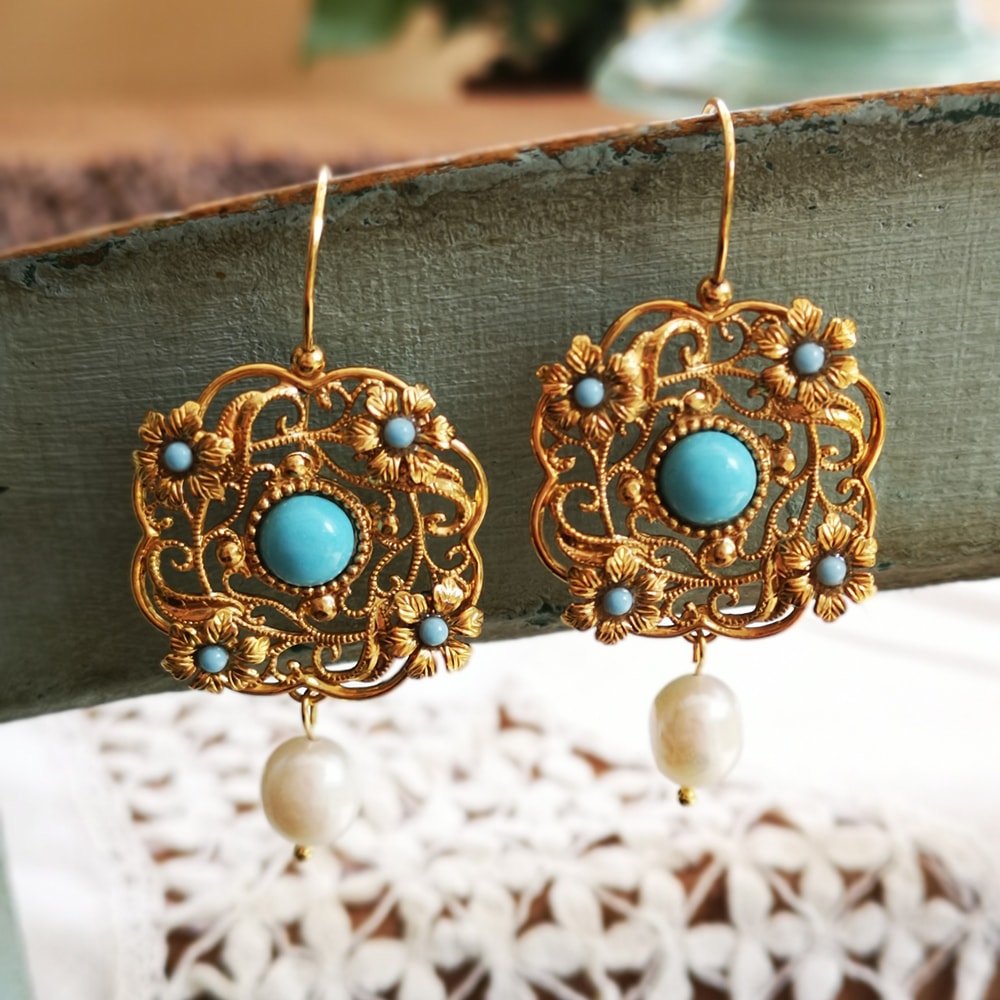 Orecchini A Cerchio Vintage Con Perle E Cristalli Floreali CZ Oro Bianco