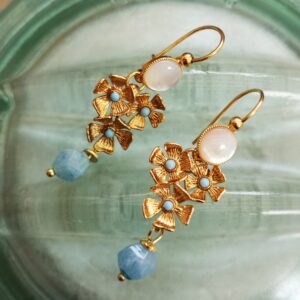 Orecchini tris di fiori con Madreperla e Giada Azzurra