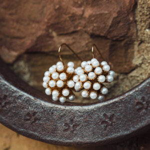 Orecchini in stile Liberty con perle Bianche