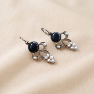 Orecchini in stile rinascimentale con Onice